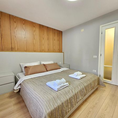 Valentino'S Nest Apartman Tirana Kültér fotó